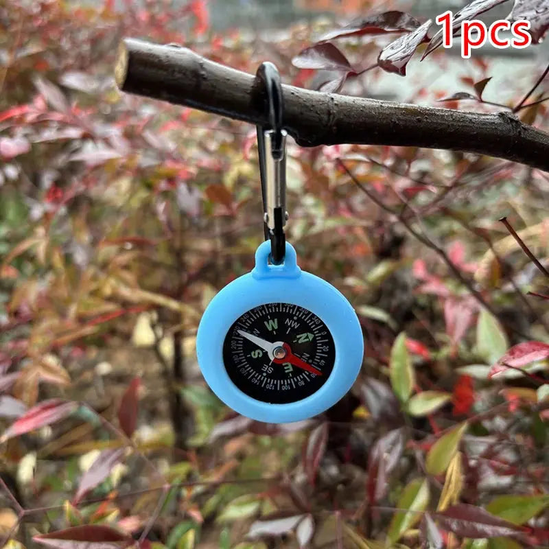 1/5 Pack Survival Compass with Carabiner Clip, Silicone Field Compass, Ideal for Camping and Outdoor Exploration Survivall